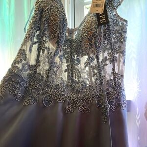 Xscape Size 10 Satin Dress